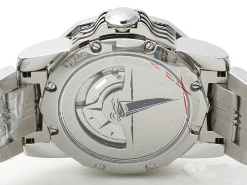 コルム 時計 韓国 スーパーコピー CORUM アドミラルズカップ マレ 977.643.20