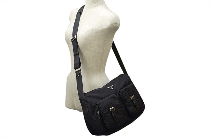 PRADA 斜めがけショルダーバッグ ナイロン ブラック BT0644